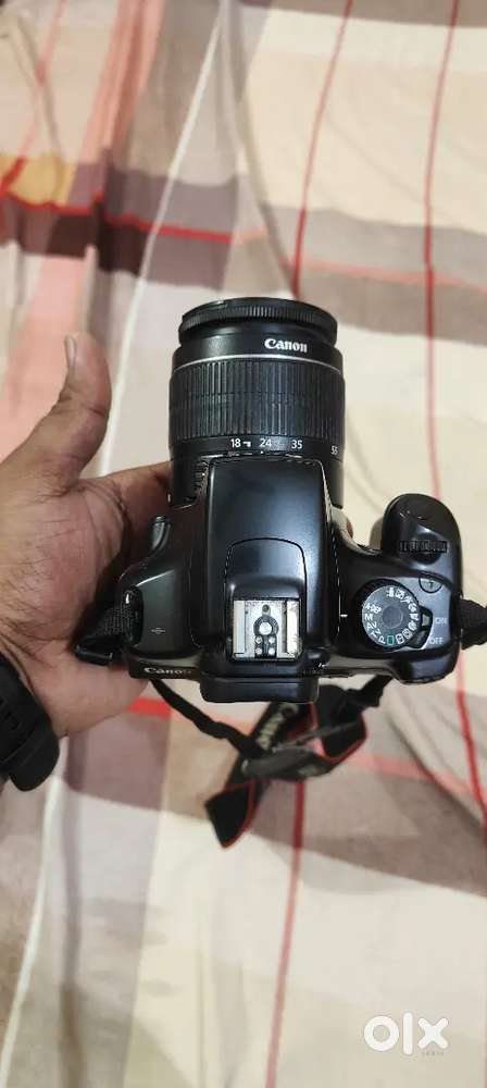 Canon 1100D