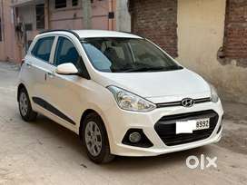 Hyundai Grand i10 Sportz1.2 CRDi, 2015, Diesel