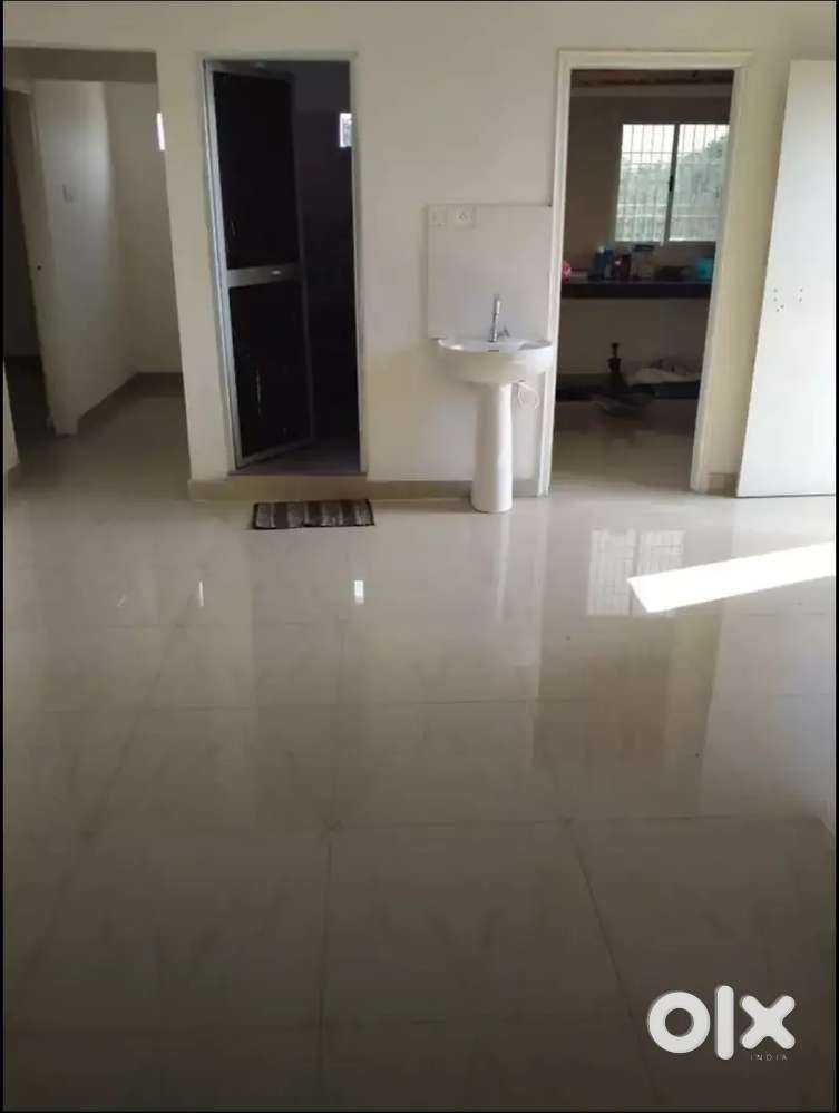 2 bhk flat on rent