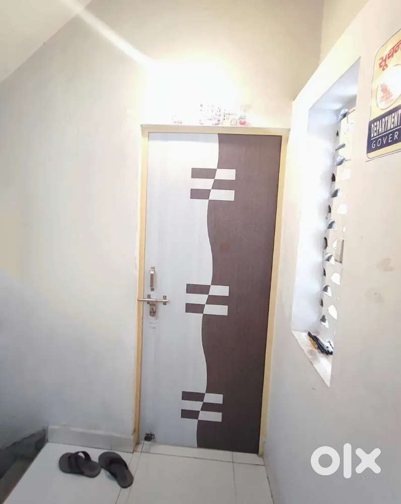 2BHK flat available for Students or family  and 1BHK also available