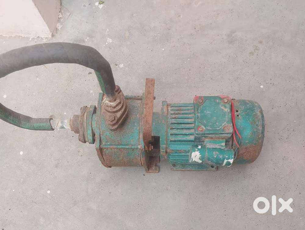 1.25 HP Water Pump  Canister Body  Used