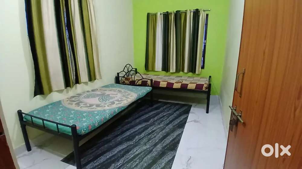 Sai Krupa Twin Sharing PG Room Rent for Girls/working ladies