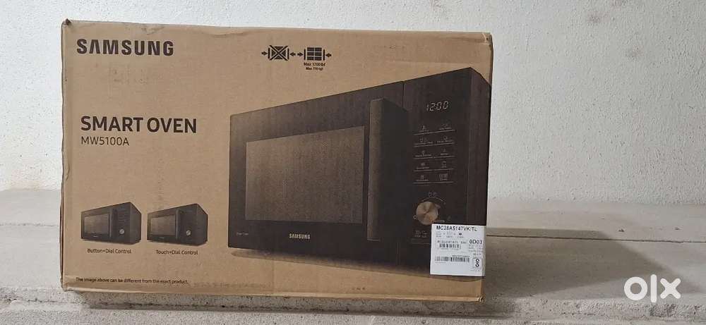 New unused Samsung smart oven mw5100a