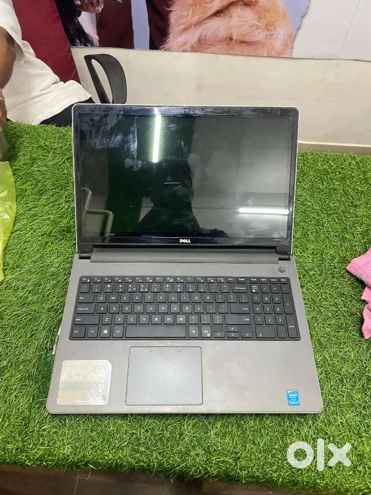 Laptop with screen touch and many others features.