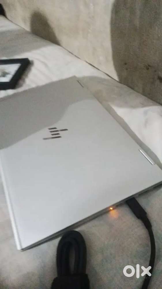 Hp Elitebook 1040*360 G8 i-7