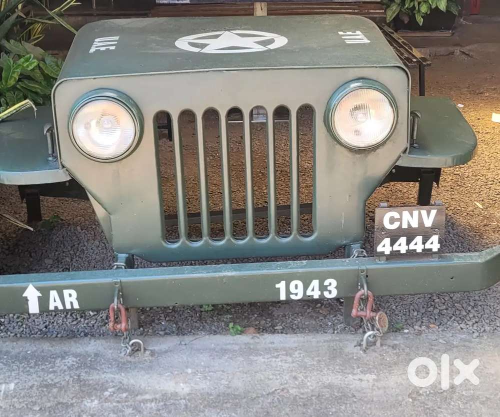 jeep front grill table and

 jeep front grill with bonnet table