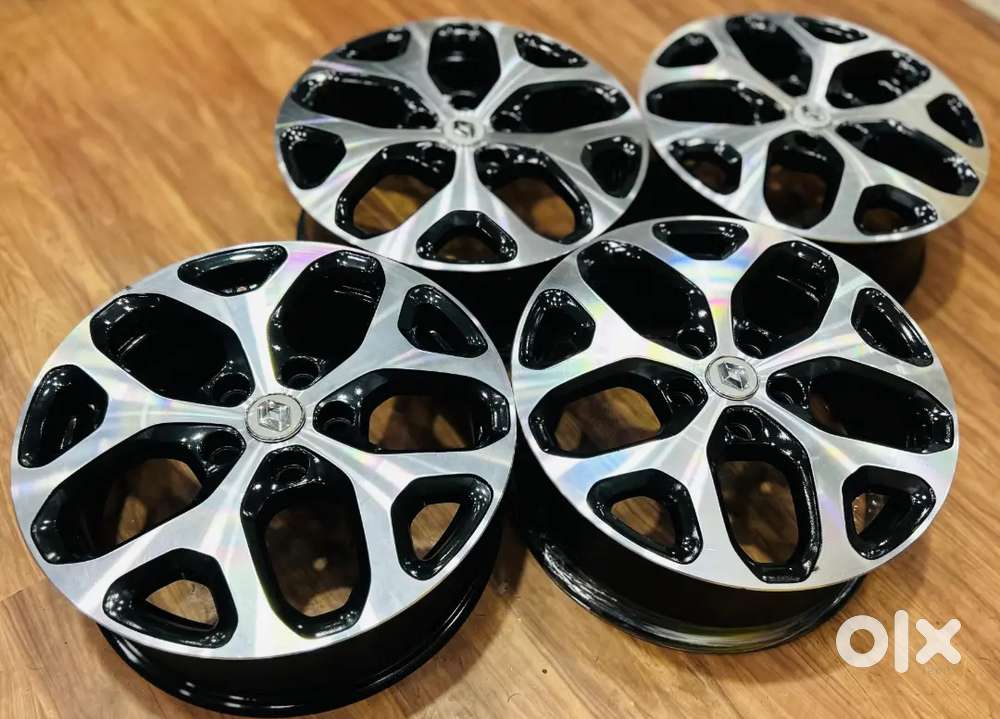 17 inch original wheels for duster capture terrano