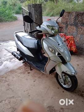 Let's scooter