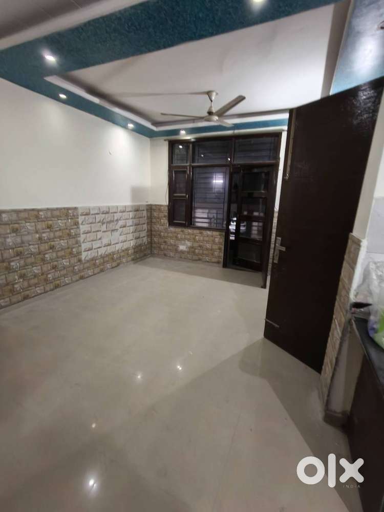 2bhk semi furnished flat gated society peermuchala