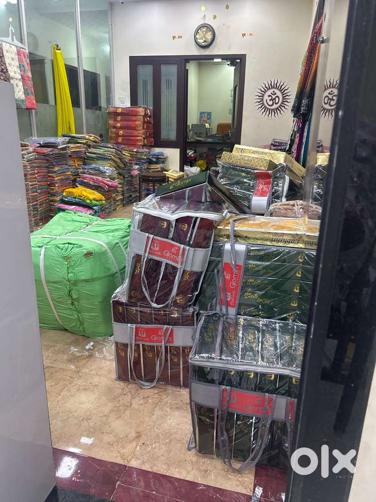 Sales girls and boys