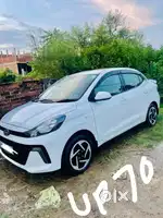 Hyundai Aura 2023 UP 70