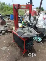 Tyre changer machine