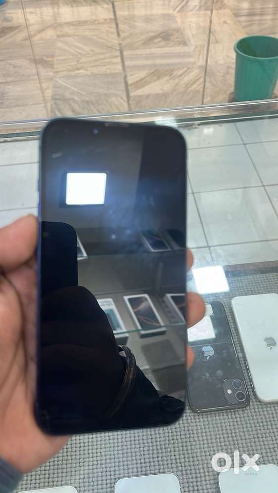 i want to sell i phone 13