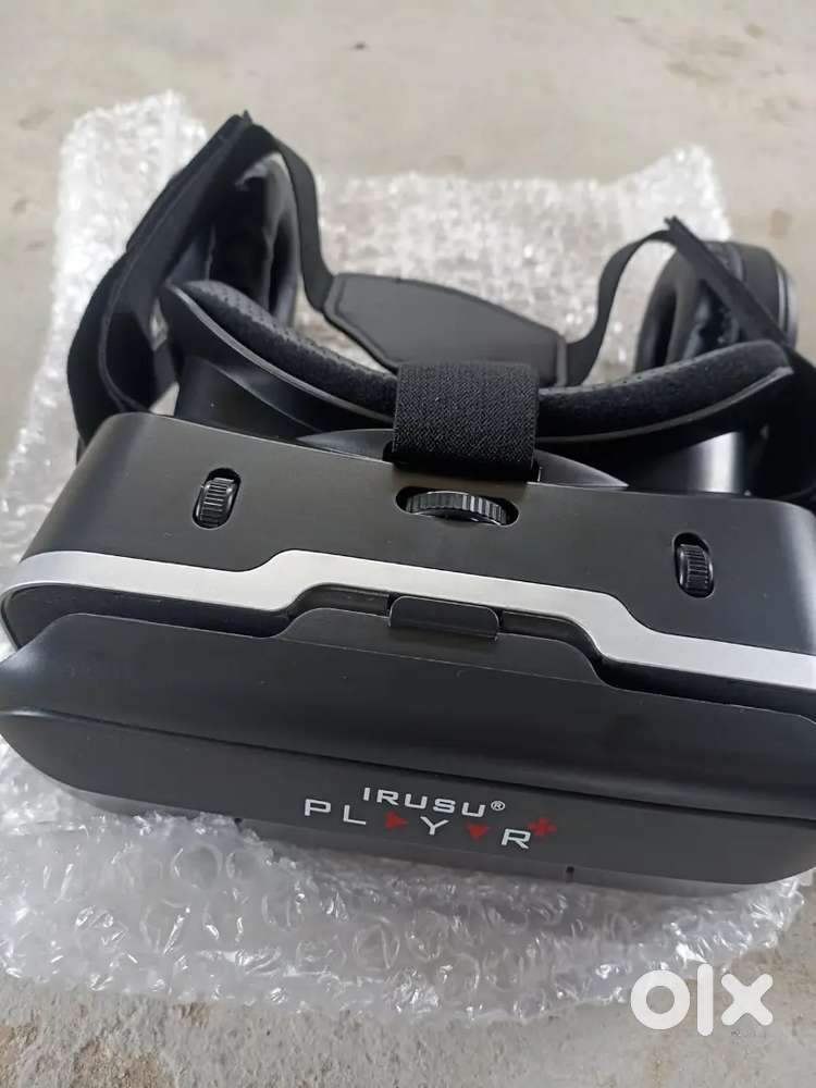 Irusu Play VR Ultra Headset – Like New, 1 Year Warranty