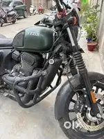 Double engine sports bike 28kmph mileage fuel cappacity 12.5 L