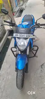 Suzuki gixxer super condition