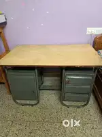 Steel Work Table