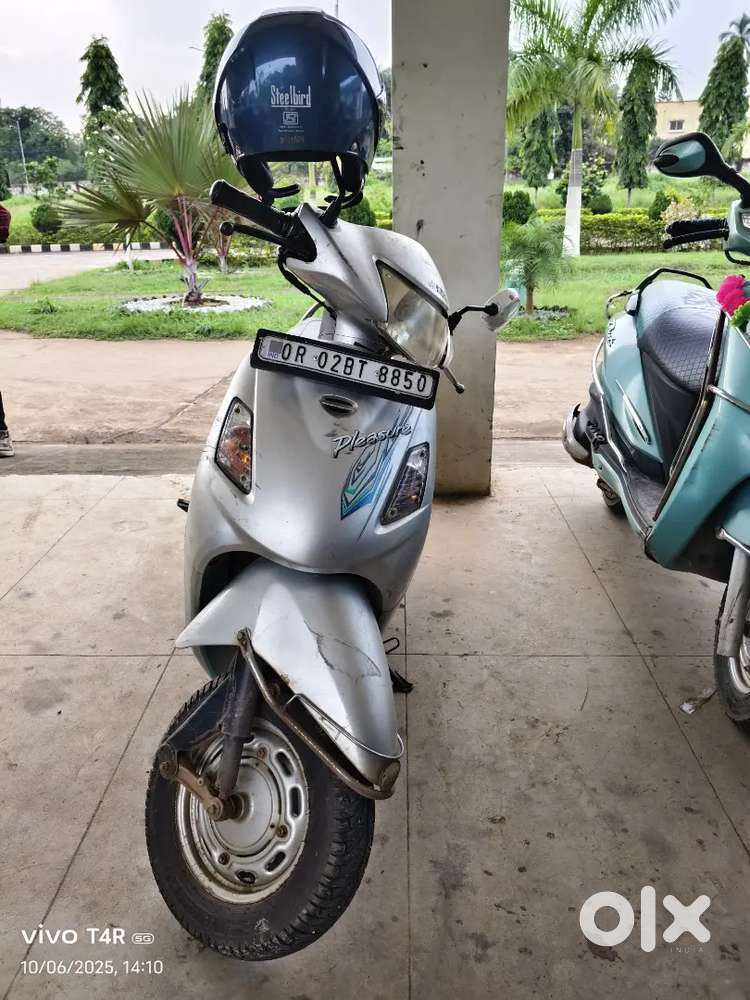 Hero Honda Pleasure