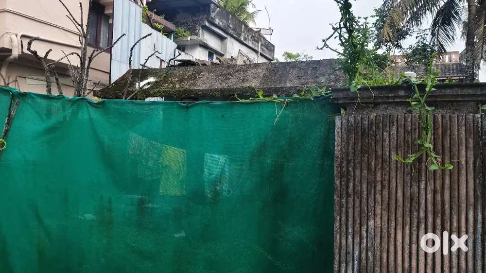 3 cents car access plot for sale in fortkochi