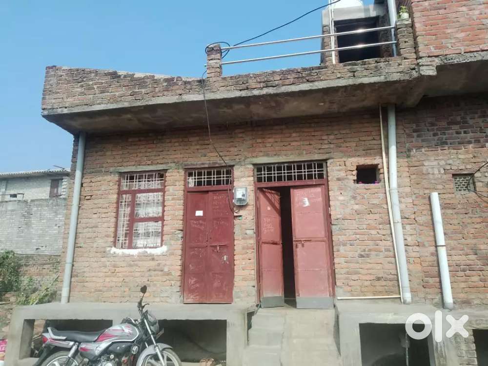 20by 25 ka plot me makan bana hua hi