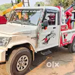 Bolero pikup towing van
