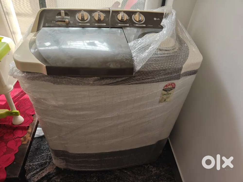 Semi Automatic washing machine