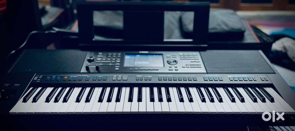 Contact for PIANO / KEYBOARD CLASS