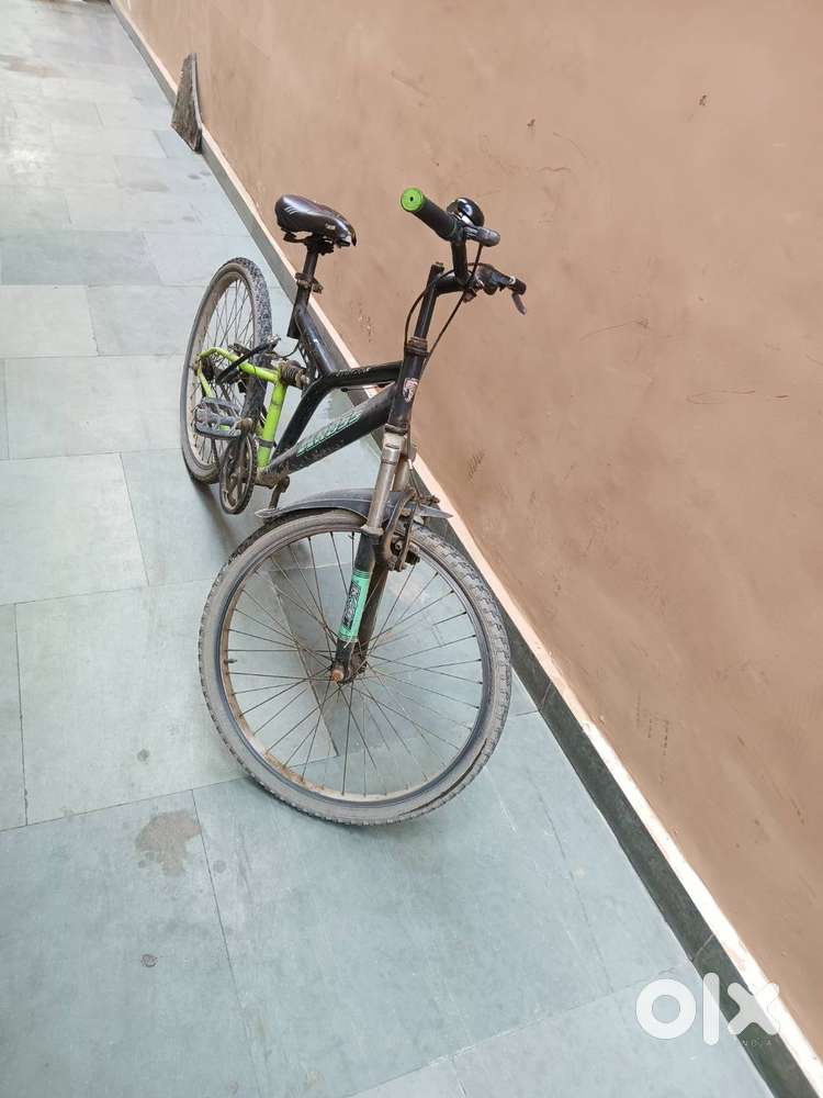 Cross Mountain Bike bicycle