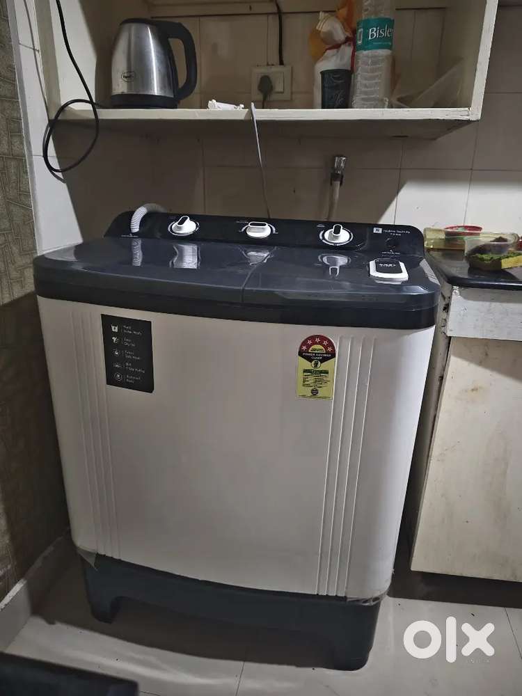 Semi automatic top load washing machine