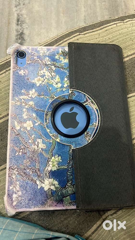 Apple ipad 10th gen 64gb (wifi 4 gb Ram) excellent condition almost ne