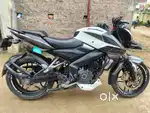 Pulsar NS 200
