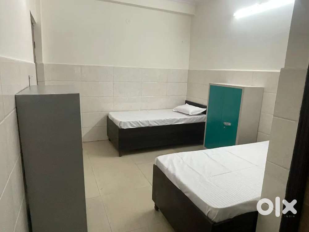 Boys and girls pg near Dwarka mor metro station