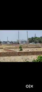Plot hi plot Lucknow mein