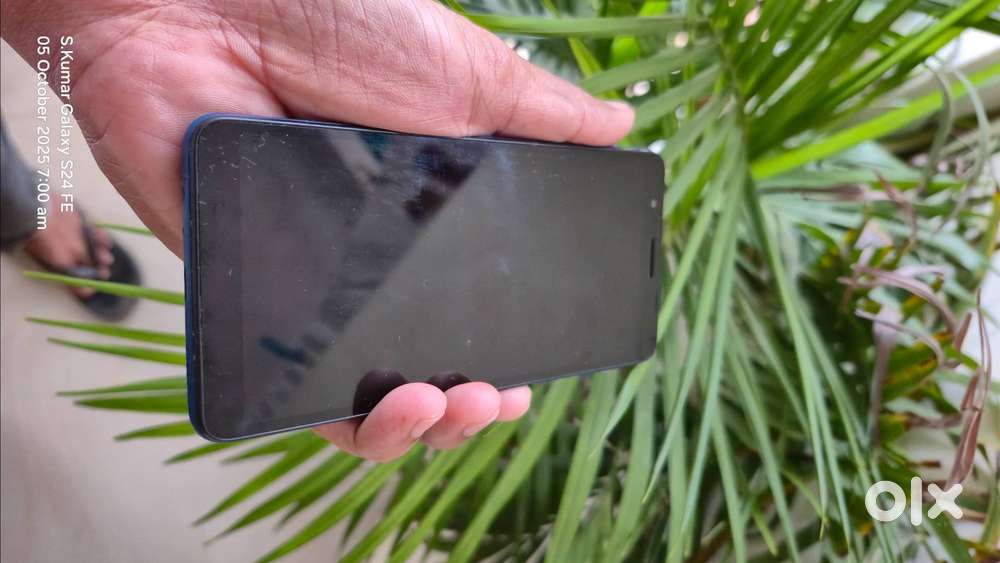 Sell Samsung M01 core 4G mobile in runnning condition