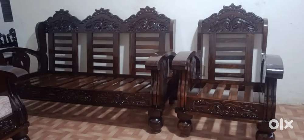 New Pure rose wood sofa set for sale at reasonable rate