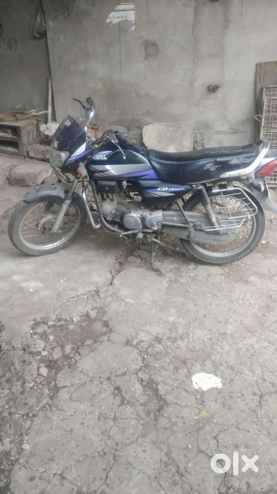 Hero Honda CD Deluxe For Sale हीरो होंडा सीडी डीलक्स बेचना है।