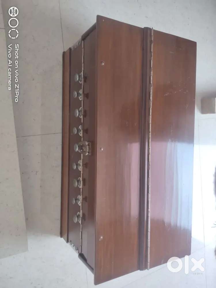 Kharaj Harmonium