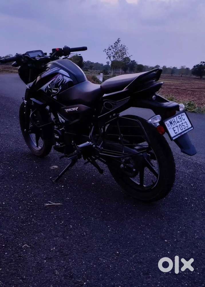 Tvs raider 125 super squad panther edition , non accidentle bike