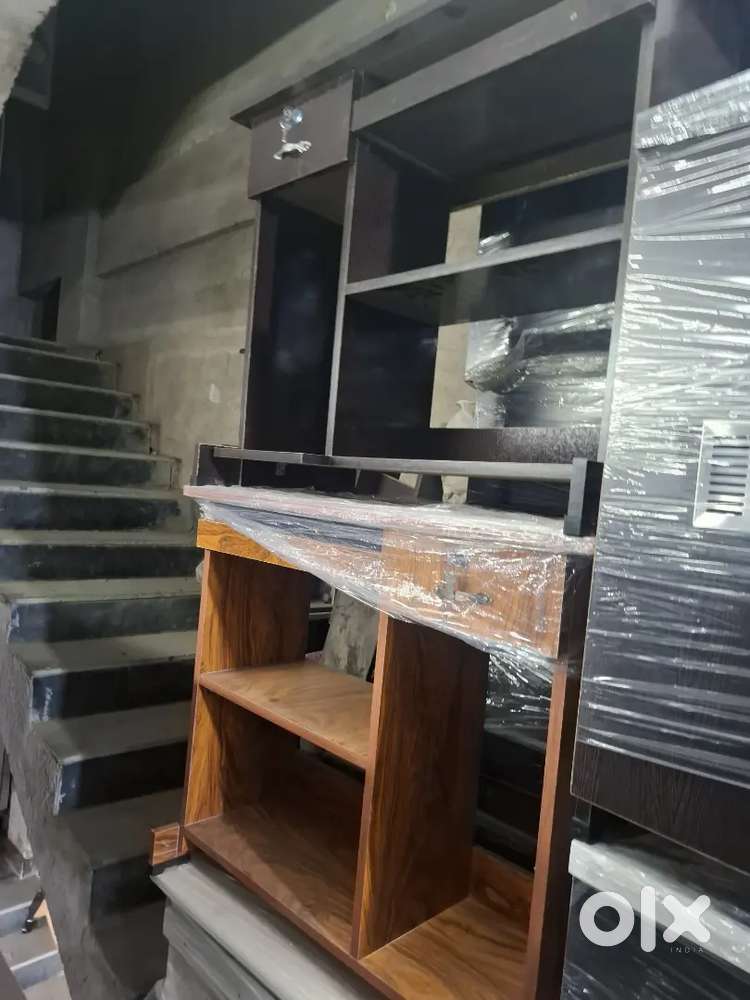 Computer and laptop multipurpose brand new all in one table