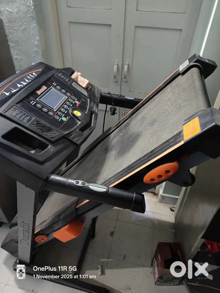 TREAD MILL TO SELL