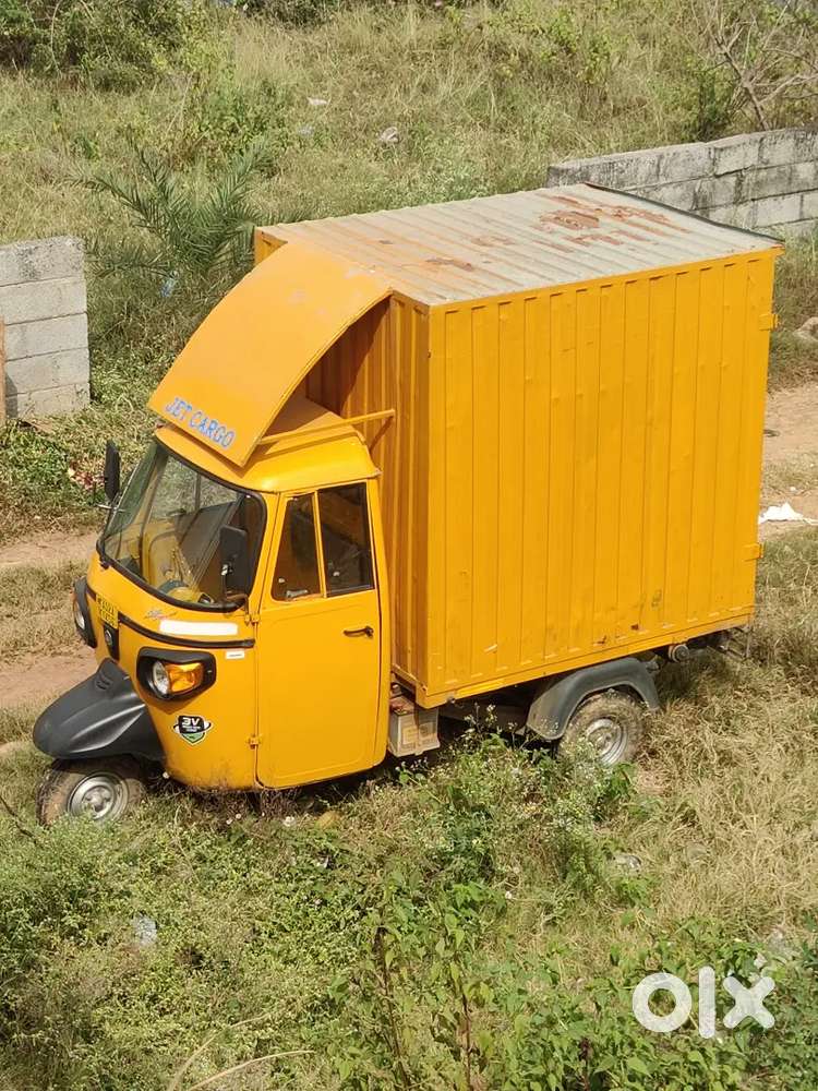 Wanted driver 3 wheeler commercial auto