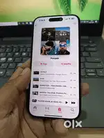 iPhone 15 Pro SHOWROOM CONDITION
