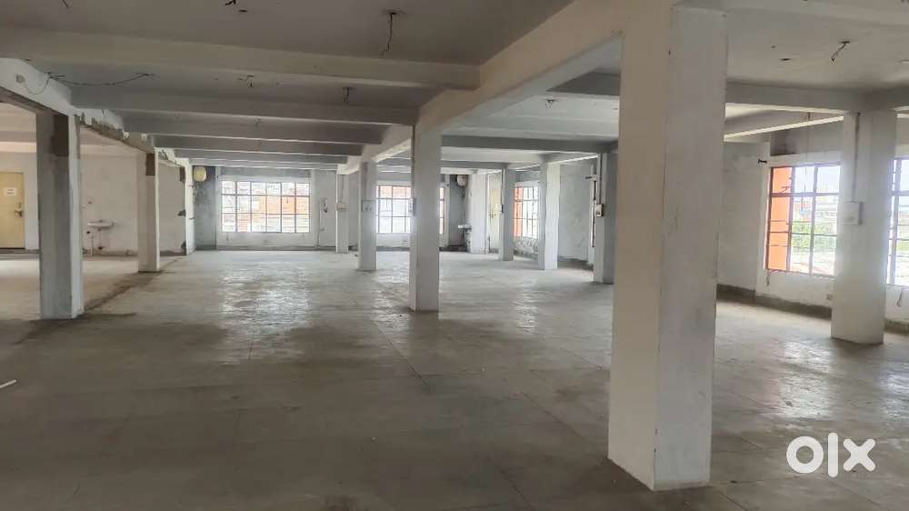 Ground floor 5000 sq fit Commercial Space at Transport Nagar