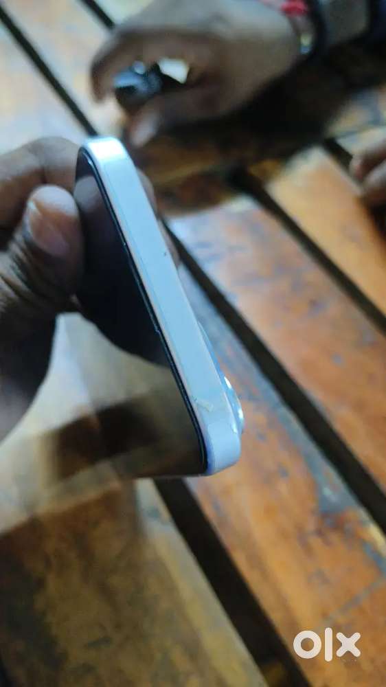 15 plus 256 gb