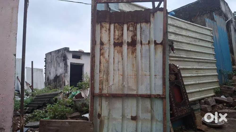 Clear title Registered plot 80 guass Baba Nagar c block. All amenities