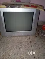 Selling sony Tv