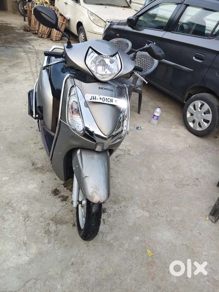 Aviator single hand driven