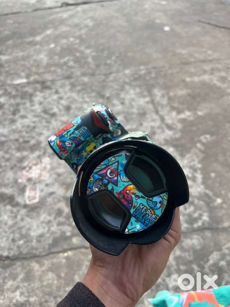 Nikon d90 new camera 2 battery bag charge