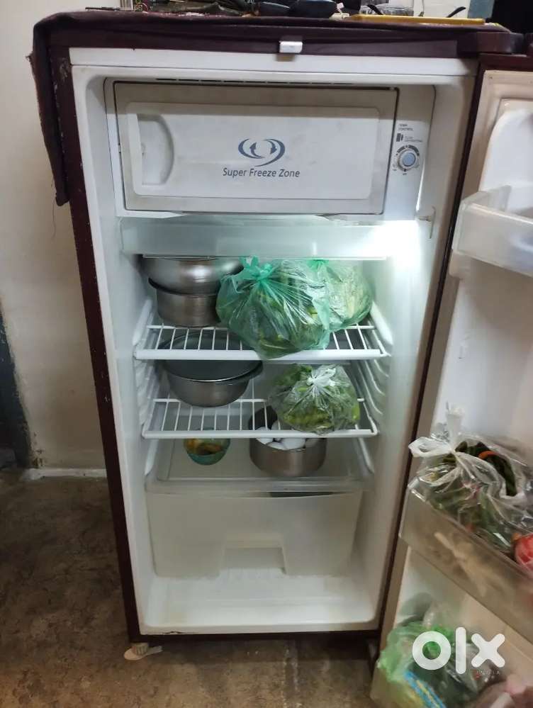 Samsung Fridge - in perfect working and mintcondition
