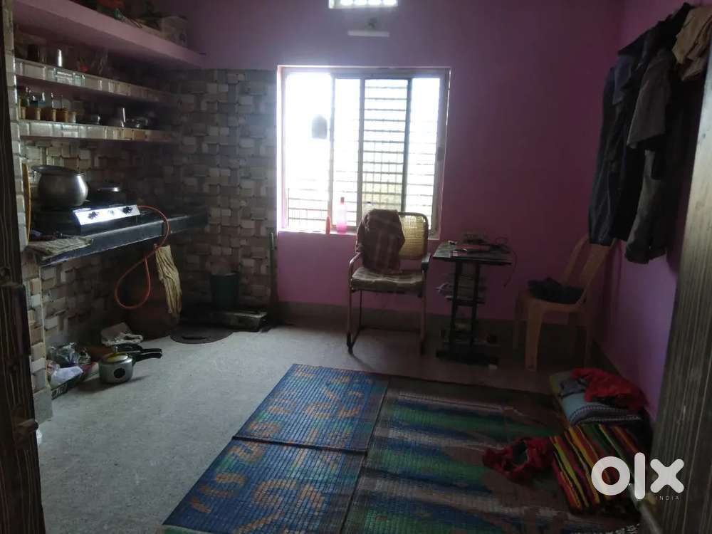 1Rk Available in Sabar Sahi Rasulgarh